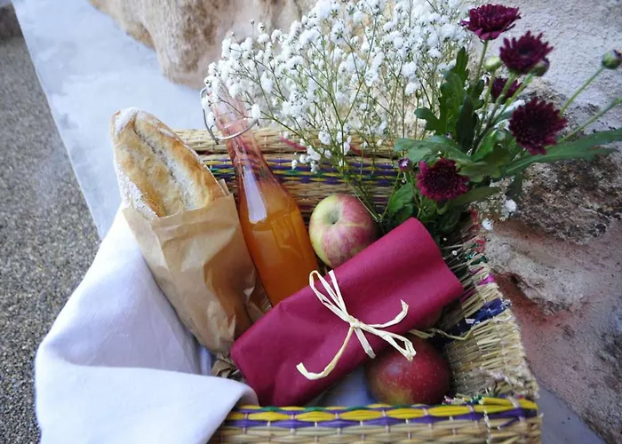 Willa Lovely 4 Bedrooms Cocola Ping Pong Table